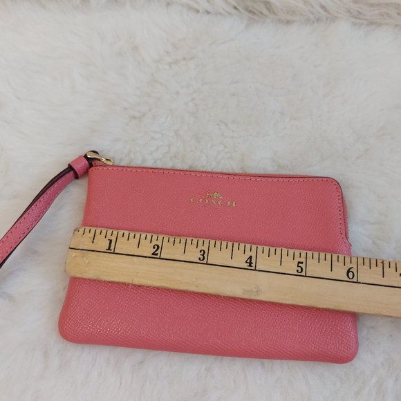 Coach 58032 Women's Pink Leather Mini Bag/Wristlet - Picture 8 of 9